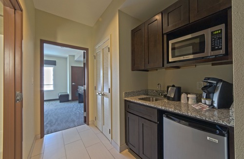 Wetmore Hotel | Holiday Inn & Suites San Antonio Northwest by IHG