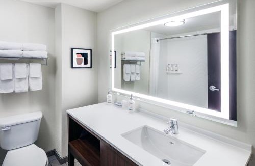 Stillwater Hotel | Holiday Inn & Suites Stillwater-University West by IHG