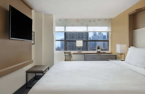Church and Wellesley Hotel | Holiday Inn Toronto Downtown Centre by IHG