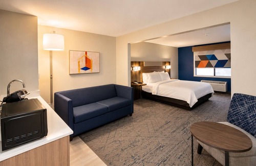 Truth or Consequences Hotel | Holiday Inn Express Hotel & Suites Truth or Consequences by IHG