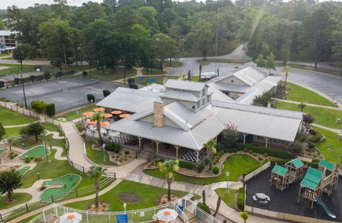 Flint Condo | Holiday Inn Villages Resort -2BD Sleeps up to 6