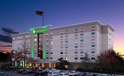 Wilkes-Barre Hotel | Holiday Inn Wilkes Barre - East Mountain, an IHG Hotel