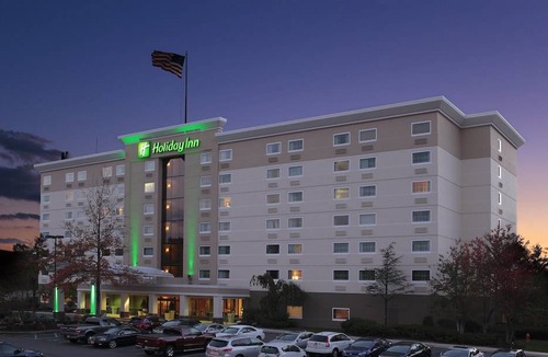 Wilkes-Barre Hotel | Holiday Inn Wilkes Barre - East Mountain, an IHG Hotel