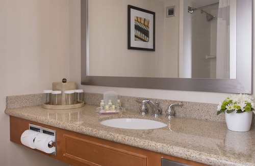 Fort Gary Hotel | Holiday Inn Winnipeg South by IHG