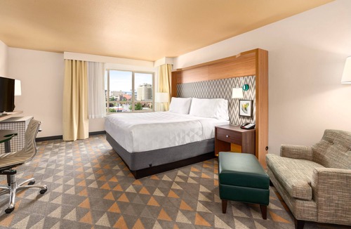 Buena Hotel | Holiday Inn Yakima by IHG