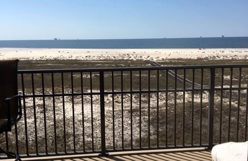 Dauphin Island Condo | Holiday Isle luxury Gulf front condo.