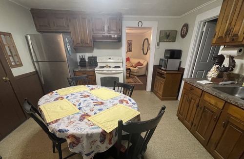 South Willington Apartment | Holiday lodging by Uconn - pet friendly