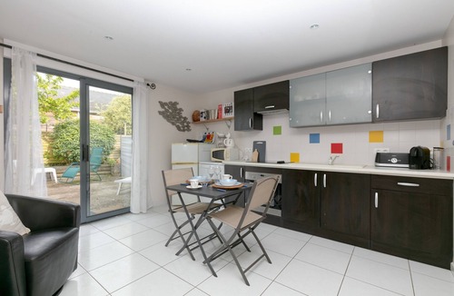 Batz-sur-Mer House | Holiday Maisonette “Le Refuge Salin, Duplex with Courtyard between La Baule and Le Croisic”
