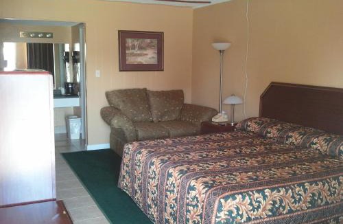 Hugo Hotel | Holiday Motel