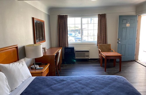 Sunderland Hotel | Holiday Motel