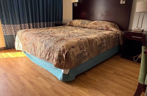 Springhill Hotel | holiday motel