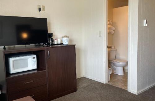 Westport Hotel | Holiday Motel