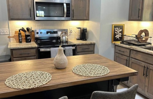 San Angelo House | Holiday on the Concho Green 3Br2.5Ba