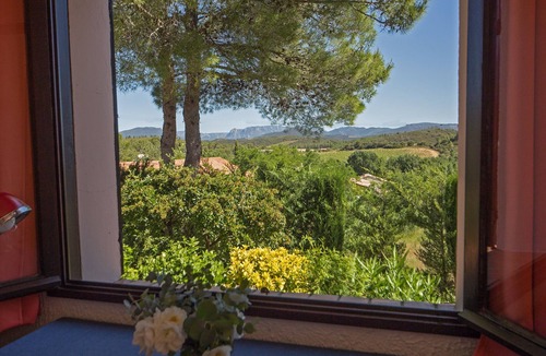 Prades-sur-Vernazobre Villa | Holiday paradise with safe, heated swimming pool (April-Nov.) Panoramic views!