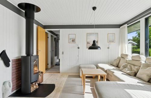 Havnsø House | Holiday Paradise With Pool Near Havnsø Beach