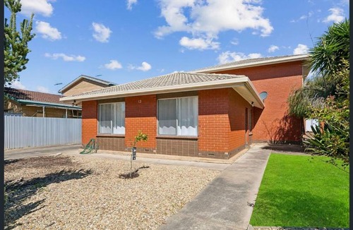 Mitchell Park House | Holiday Rentals