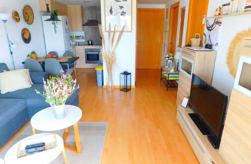 Santa Margarida Apartment | Holiday rentals modern apartment with parking and pool in Roses