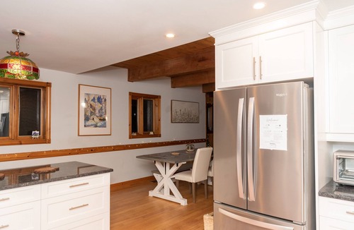 Fort Erie House | Holiday Retreat House