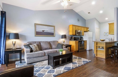 Branson Condo | Holiday Ridge Retreat 10 Holiday Hills Branson Golf Resort Outdoor pools