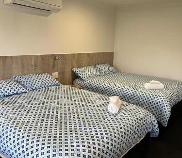 Hamilton House | Holiday Room in Chartwell