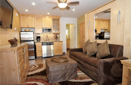 Lakeside Park Resort | HOLIDAY SPECIAL! nFresh Powder!