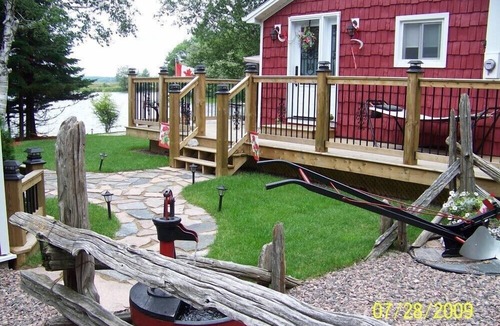 Irondale Cottage | *Holiday Specials* Gorgeous Lakefront Cottage on Little Boshkung Lake
