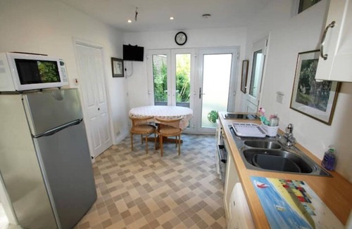 Royal Tunbridge Wells Apartment | Holiday Studio Flat/BnB