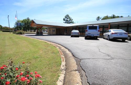 Houston Hotel | Holiday Terrace Motel
