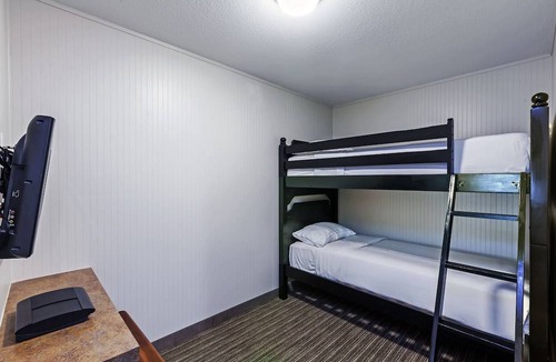 Broken Arrow Hotel | Holiday Inn Express Tulsa S Broken Arrow Hwy 51, an IHG Hotel