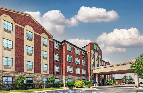 Broken Arrow Hotel | Holiday Inn Express Tulsa S Broken Arrow Hwy 51, an IHG Hotel
