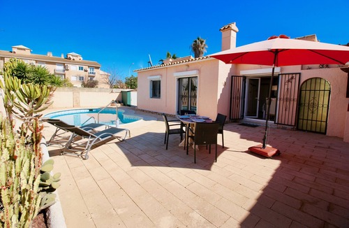 Denia Villa | Holiday villa 500m from the beach El Retiro KS