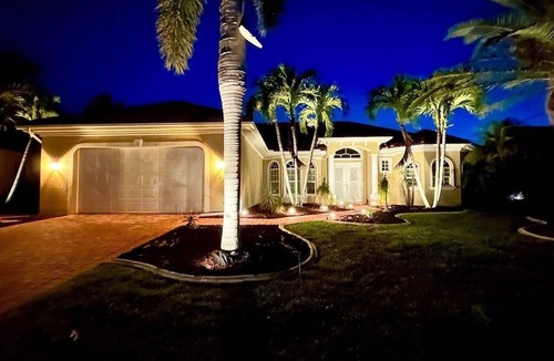 Cape Coral House | Holiday villa "Cape Florida" with private pool