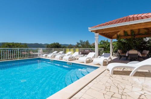 Kuciste House | Holiday Villa Perna