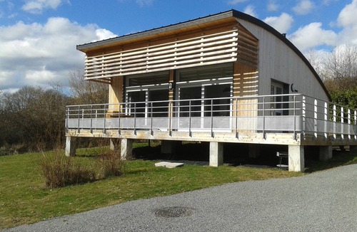 Menet Ski Chalet | HOLIDAY VILLAGE OF LAKE MENET/FACING LAKE 14 HECTARES
