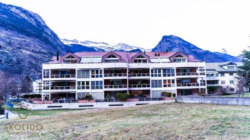 Brig Apartment | Holidayapartment Kirchweg, Glis