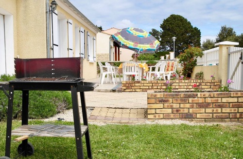 Brem Sur Mer House | Holidays for 4 in Brem-sur-Mer