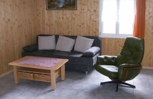 Buerglen Ski Chalet | Holidays in the green right