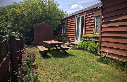 Gweek Hostel | Holifield Farm Hostel & Community Project