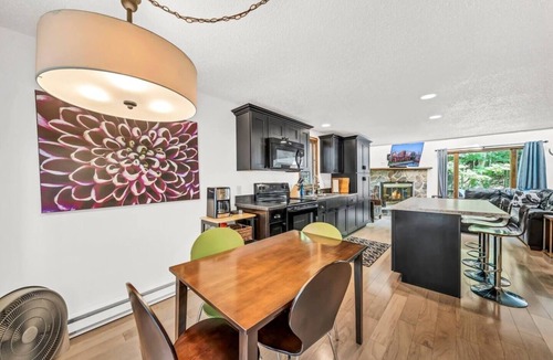 Ellicottville House | Holimont Townhouse 1/2 mile to village