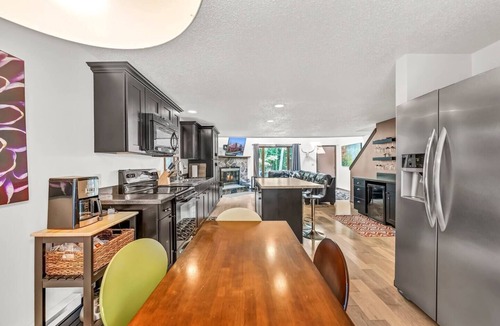 Ellicottville House | Holimont Townhouse 1/2 mile to village