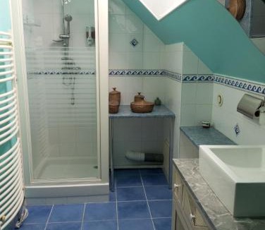 Saint-Fargeau Hotel | Holistica