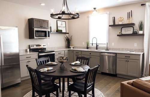 Williamstown Apartment | Holland Lofts #3