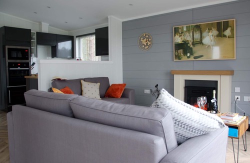 Acomb Cabin | Hollicarrs - Honeycomb Lodge