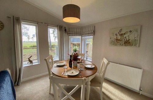 Ryther Cabin | Hollicarrs - Pinewood Lodge