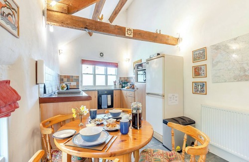 Carlisle Cottage | HOLLOW CREEK COTTAGE - 28012