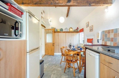 Carlisle Cottage | HOLLOW CREEK COTTAGE - 28012