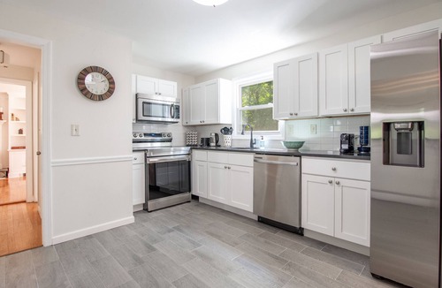 Norwalk House | Hollow Spring Retreat