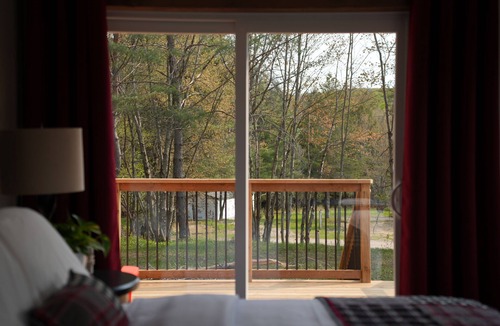 Algonquin Highlands Cabin | Hollow Valley Resort