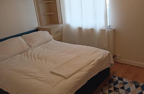 Hamilton House | Hollowtree Road