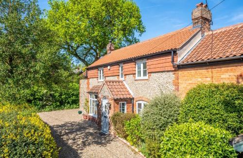 Edgefield House | Holly Cottage Edgefield